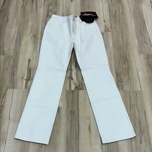 NWT Shape FX by Newport news, leather Stylish White Pants